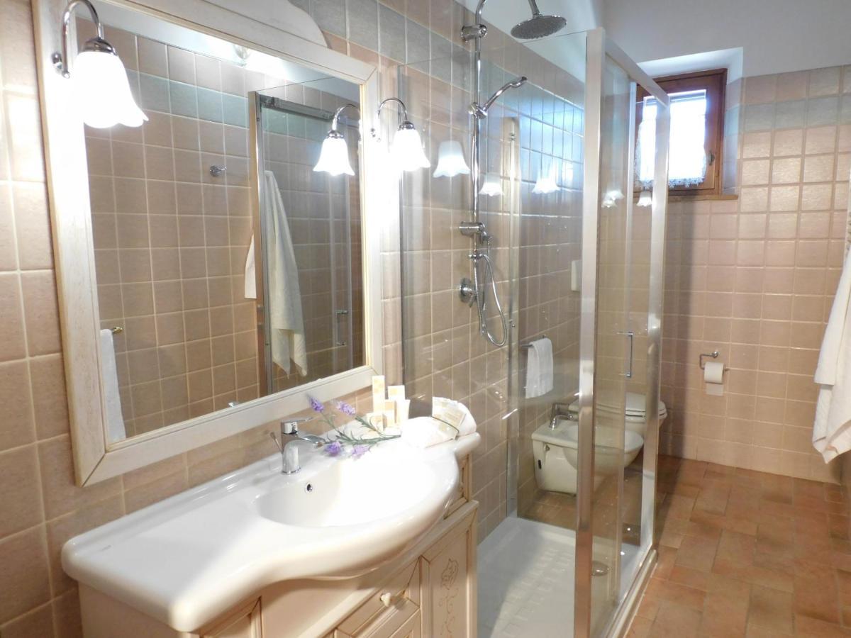 Casa Vacanze Senesi Сан Джиминяно Екстериор снимка