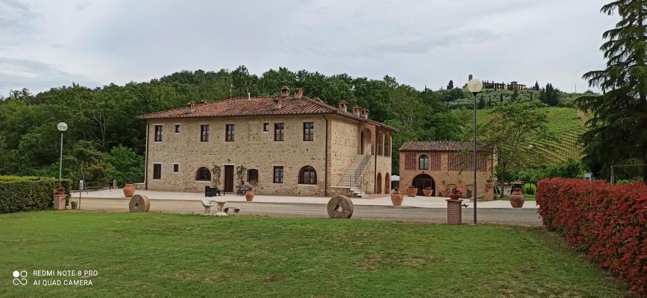 Casa Vacanze Senesi Сан Джиминяно Екстериор снимка